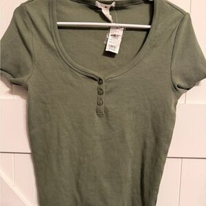 Tillys Women's Full Tilt Top Size XL Olive Green NWT